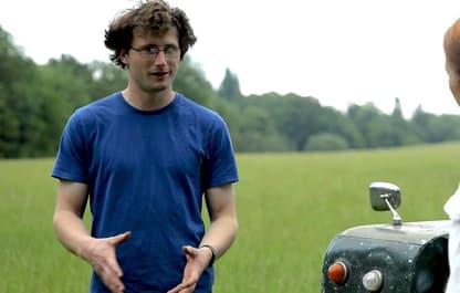 Watch Red Tractor How Do They Placeholder 1