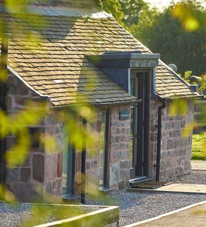 Falcon Farmhouse at The Tawny