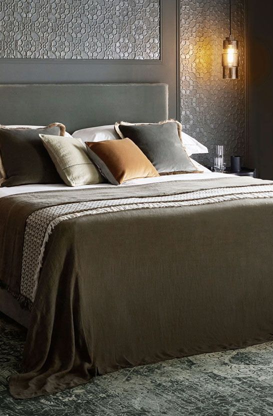 Hypnos Knowle Hall 832