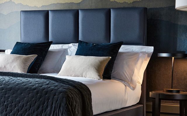 Hypnos blue 1280x800