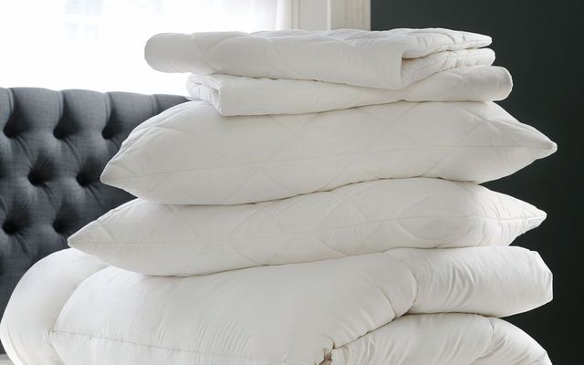 Hypnos Alpaca Bedding   Pillows and Duvet 1280x800