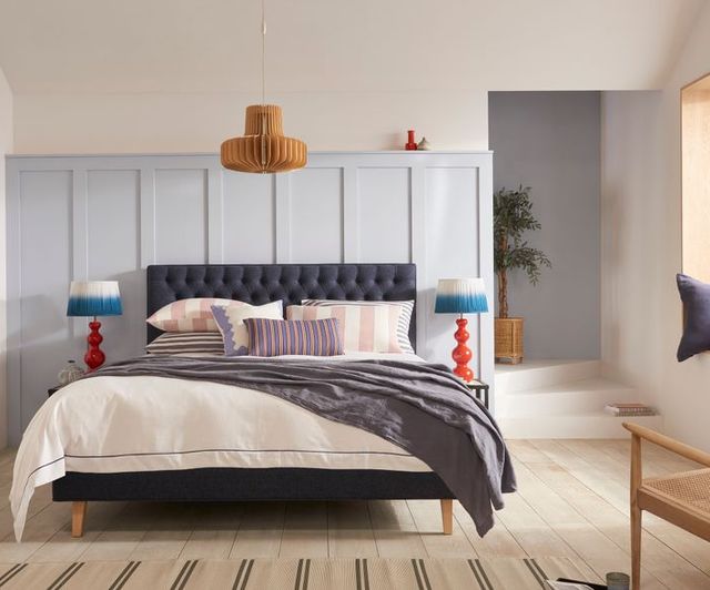 Organic   Beach house   dressed