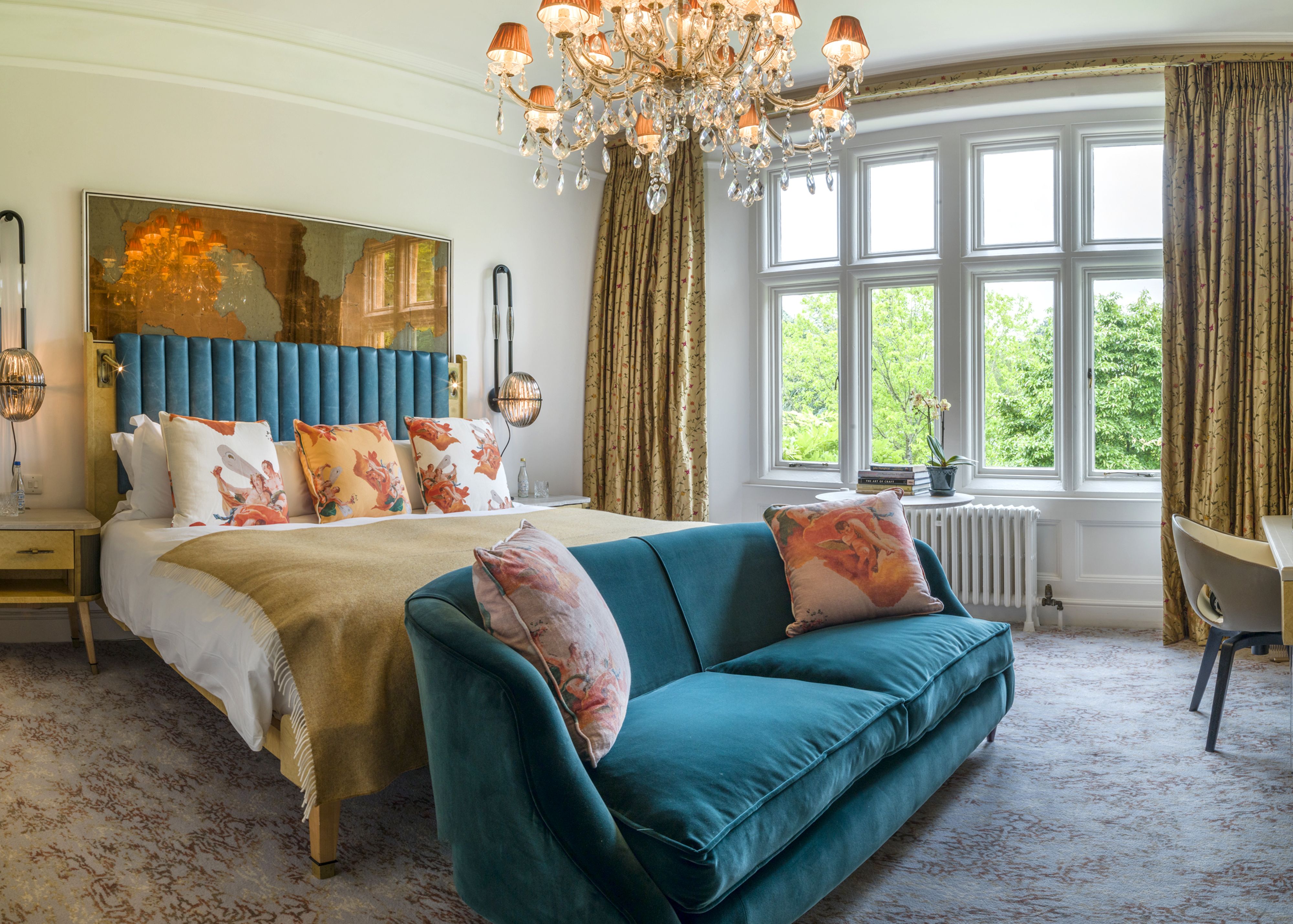 HOMEWOOD-HEROBANNERPLACEHOLDER[01].jpg